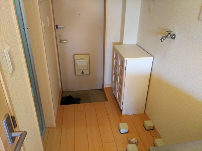 東急東横線 日吉駅 徒歩9分 2階建 築20年の玄関写真