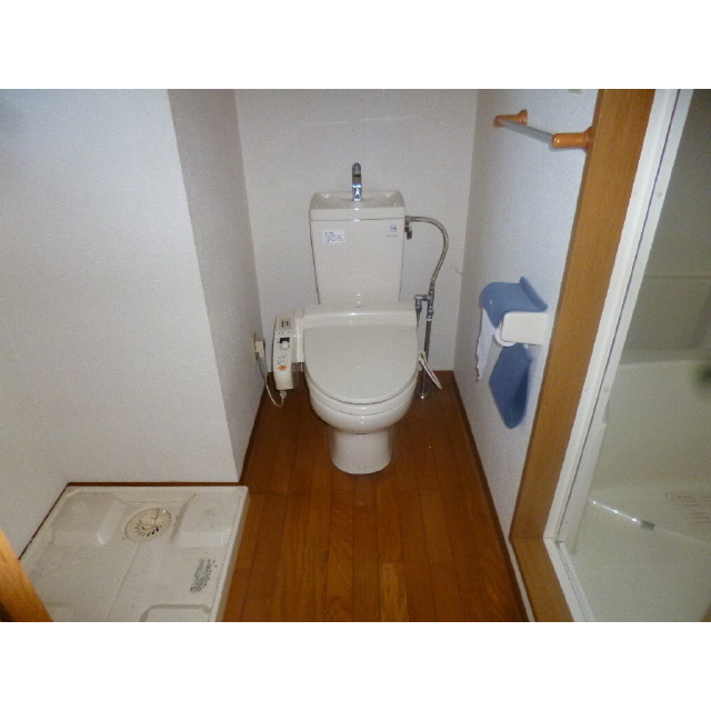 ＪＲ篠ノ井線 村井駅 徒歩6分 3階建 築25年のトイレ写真