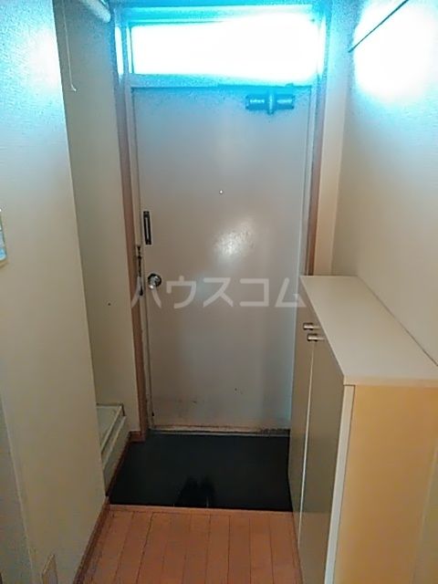 井の頭グリーンハイムの玄関写真