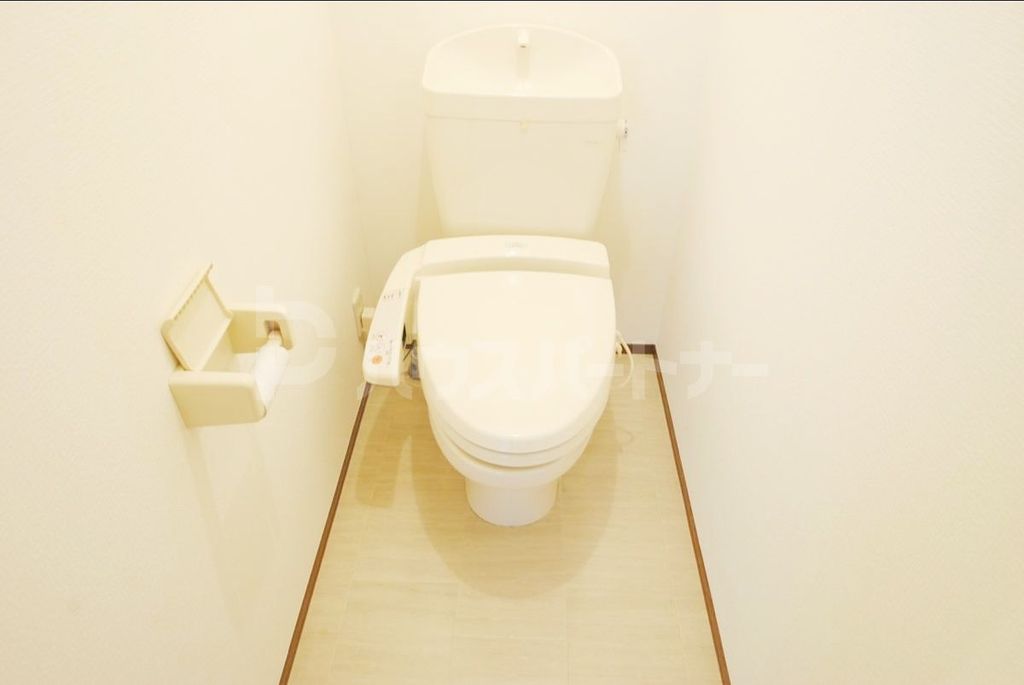 コンフォール瑞江IIIのトイレ写真