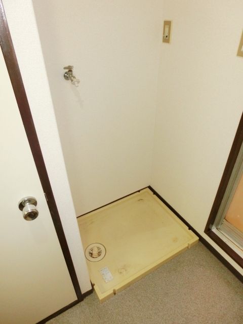 その他　室内洗濯機置き場です。