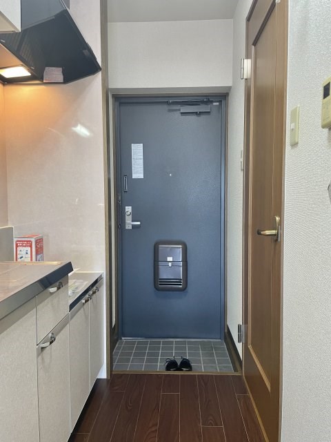 玄関　※現状優先