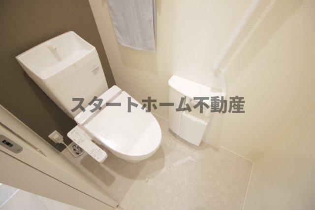 トイレ　落ち着いたトイレです