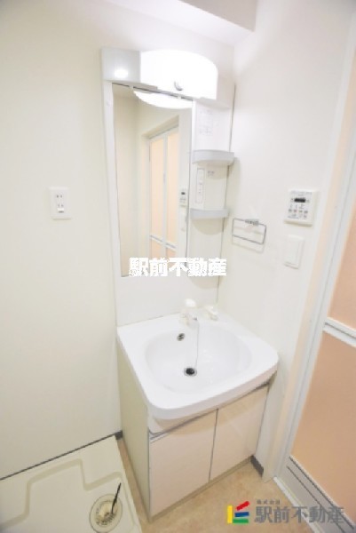 洗面設備　※同マンション別部屋