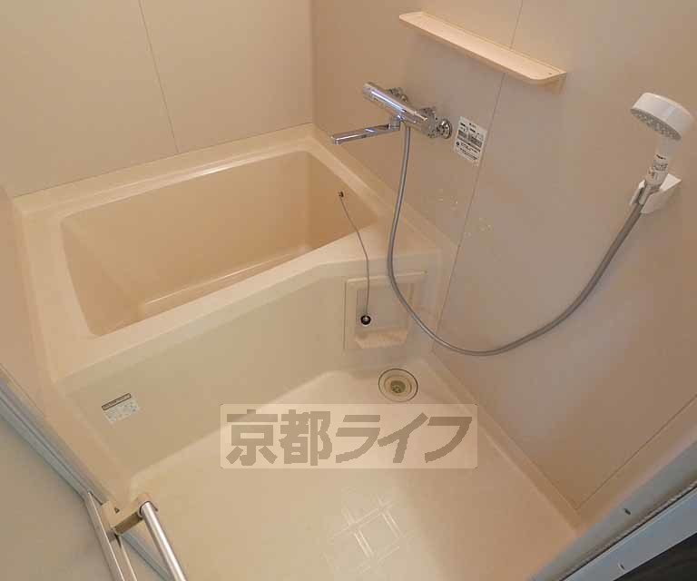 バス・シャワールーム　室内リノベーション！ ３点セパレートに変更！