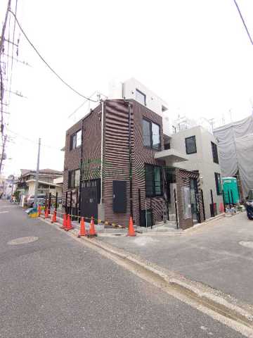 建物外観　アヴァンタージュ中野EAST