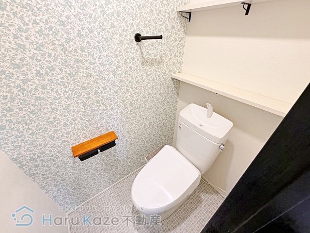 地下鉄桜通線 野並駅 徒歩18分 4階建 築40年のトイレ写真