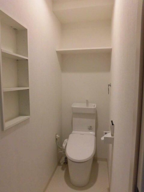トイレ　コンパクトで使いやすいトイレです