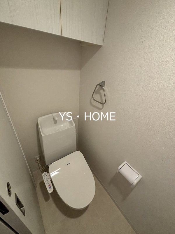 ＪＲ総武線 中野駅 徒歩11分 4階建 築1年のトイレ写真