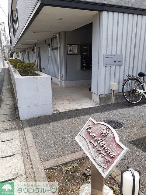 エントランス　エントランス