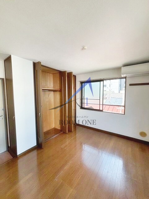 居室・リビング　洋室のお部屋です。