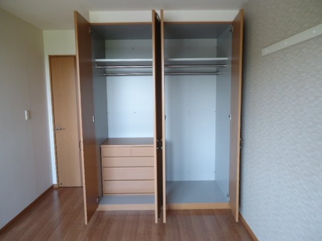 収納　図面と現状に相違がある場合には現状を優先