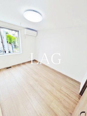 居室・リビング　洋室のお部屋です。