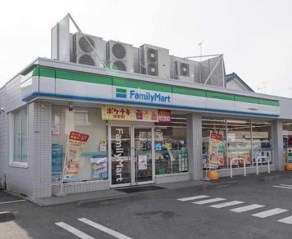 コンビニ　ファミリーマート 小平学園西町店（コンビニ）まで170m
