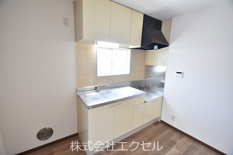 キッチン　お好きなガスコンロを設置できます