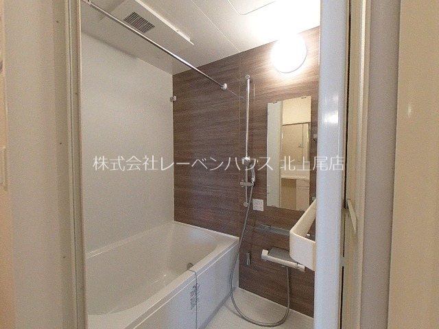 バス・シャワールーム　お問い合わせは048-772-8202