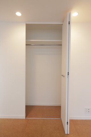 収納　（別タイプ参考写真）東池袋デュープレックスＲ’ｓ　豊島区東池