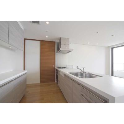 キッチン　※写真は同タイプ住戸です。