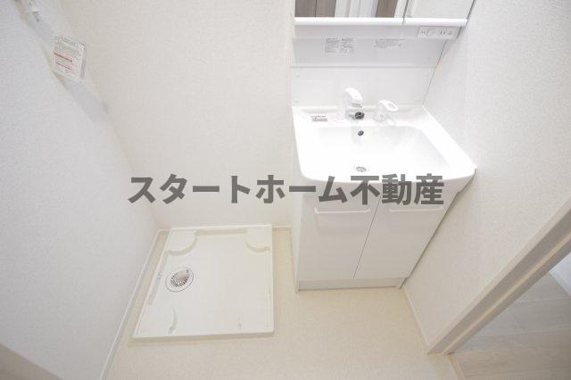 洗面設備　使いやすい洗面所です