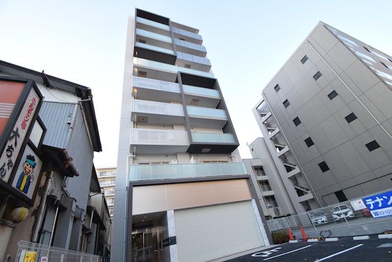建物外観　現況優先