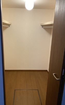 収納　※別号室の写真参照