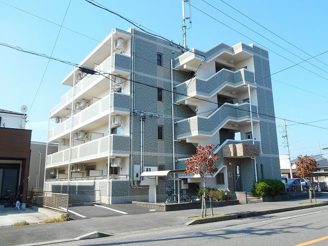 シャンドフルール元町の外観写真