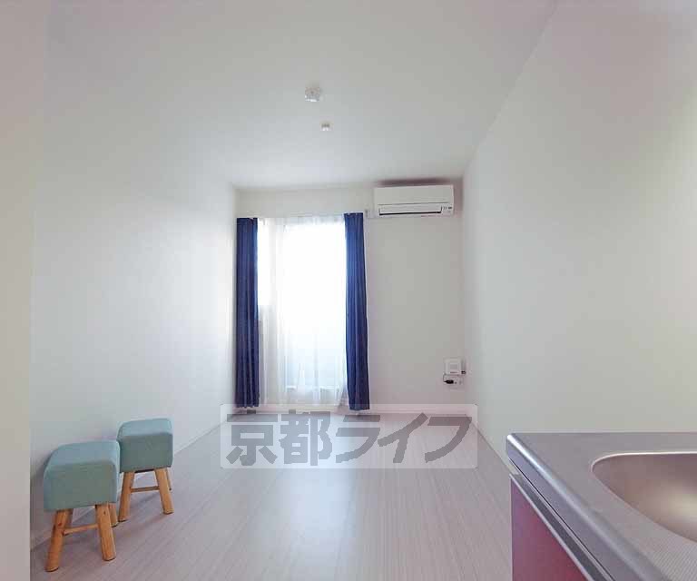 居室・リビング　綺麗なお部屋です。