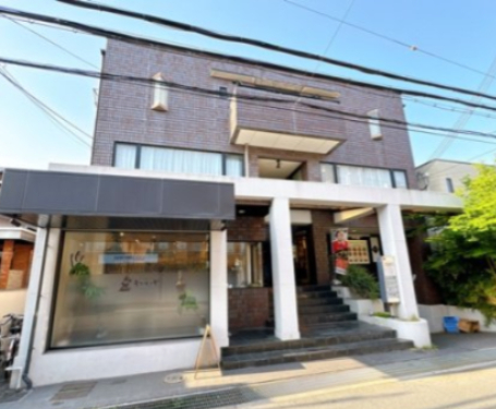 飲食店　ナポリの窯江坂店（飲食店）まで560m