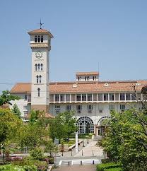 大学・短大　神戸市看護大学（大学・短大）まで649m