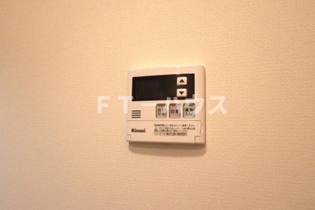 その他設備　給湯リモコン
