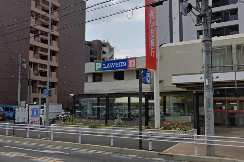 コンビニ　ローソン 野並駅前店（コンビニ）まで396m