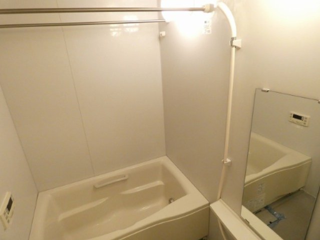 バス・シャワールーム　バス※別部屋参考写真
