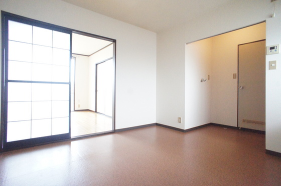 居室・リビング　リビング