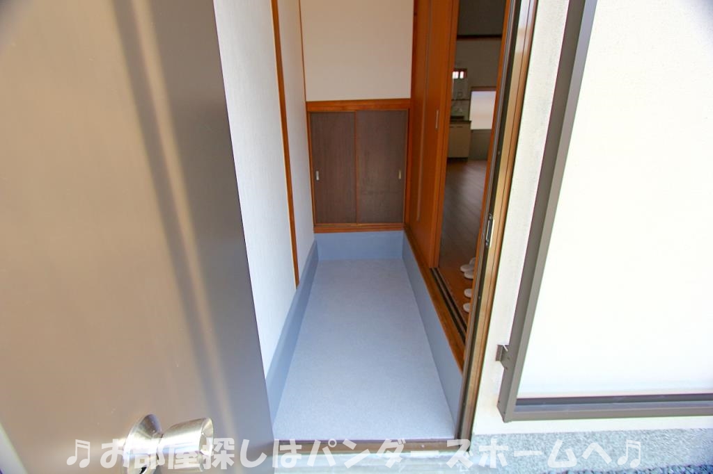 天之川町テラスハウスの玄関写真
