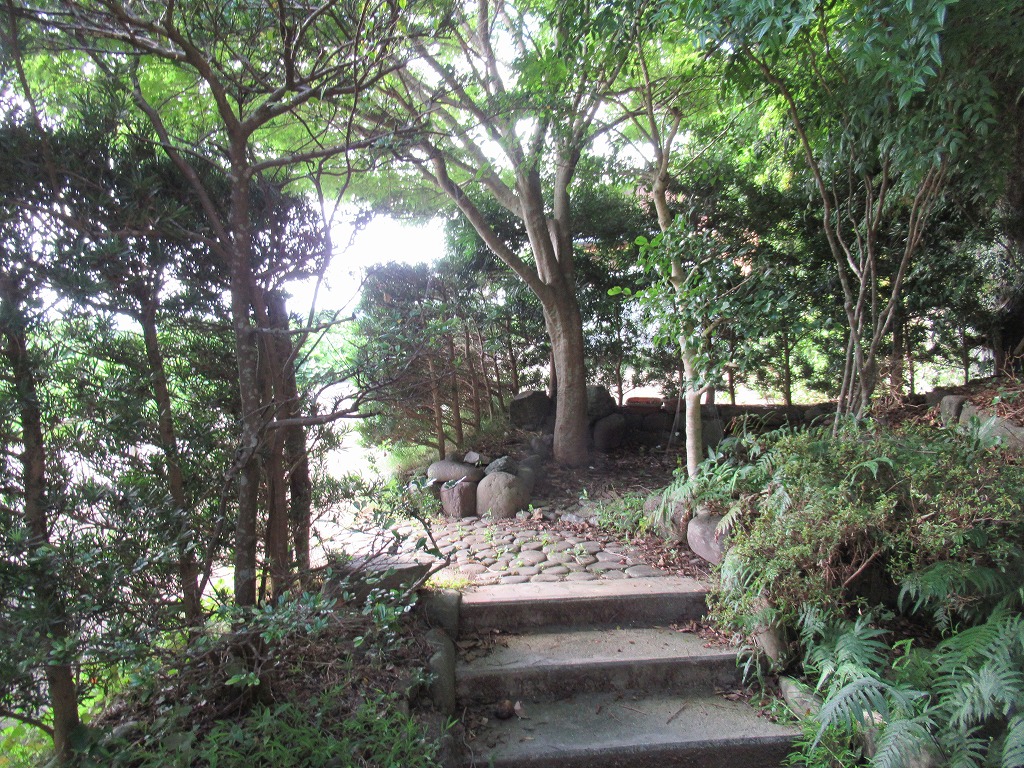 長崎市 2階建 築33年の玄関写真