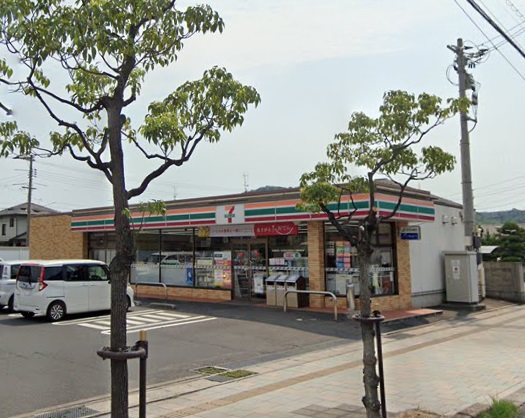 コンビニ　セブン－イレブン福山水呑南新田店（コンビニ）まで660m