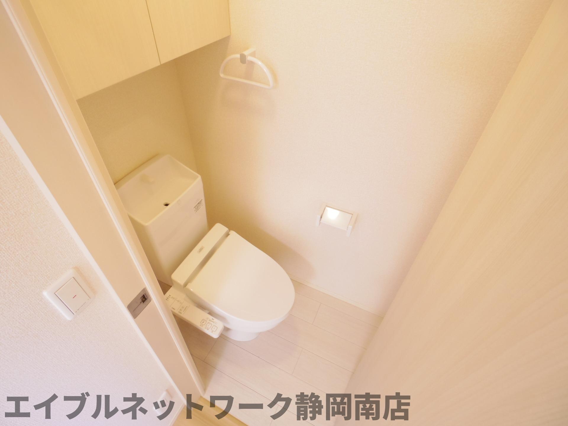 トイレ　ゆったりとした空間のトイレです
