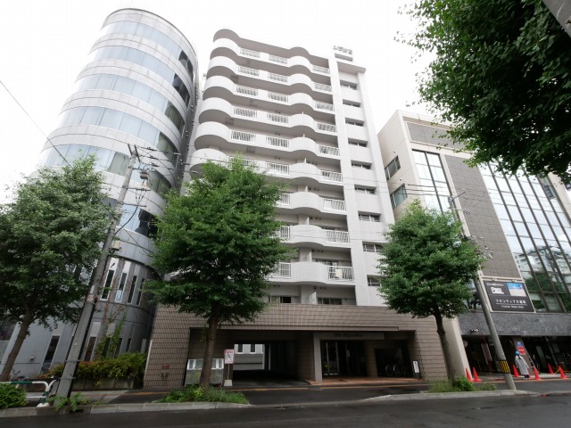 北海道札幌市中央区大通西１９（マンション）の賃貸物件の外観