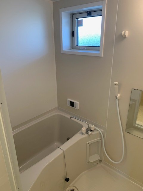 バス・シャワールーム　追焚き付お風呂　シャワー付