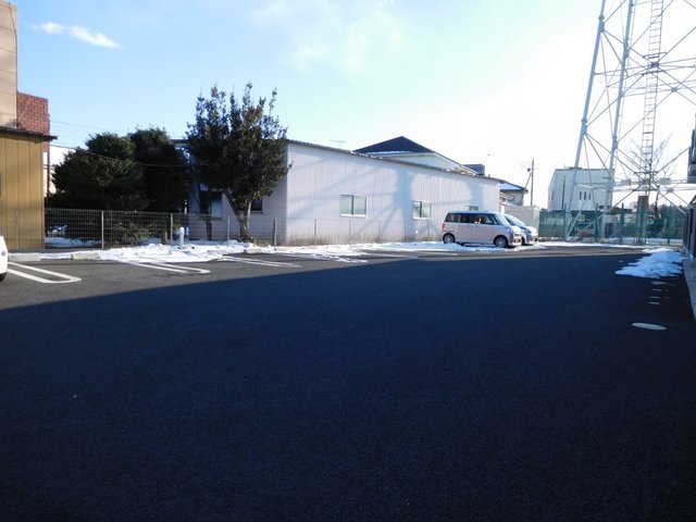 駐車場　敷地内駐車スペース