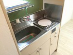 キッチン　同建物、他号室参考写真。家具・家電付。