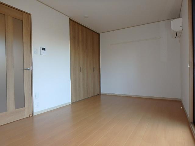 居室・リビング　★7.5帖の洋室★