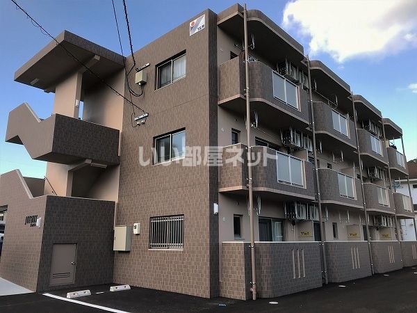 【ジョワイユの建物外観】