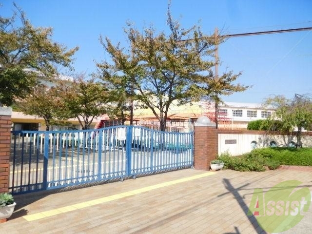 【神戸市兵庫区金平町のマンションの小学校】