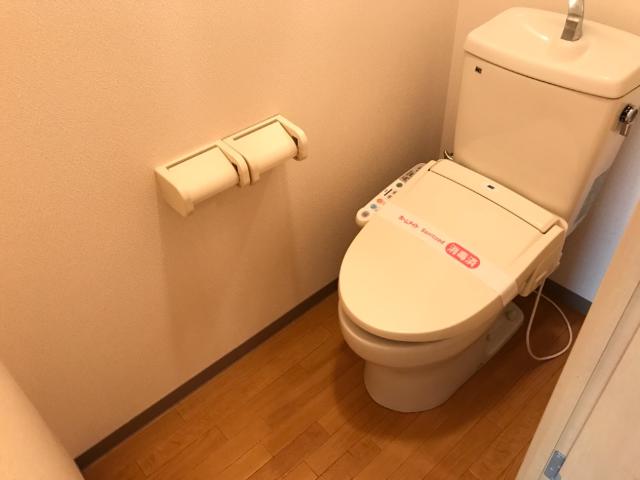 トイレ　シャワー付トイレ
