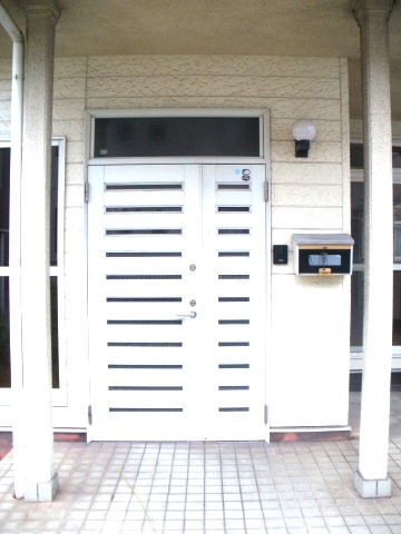 玄関　※イメージ