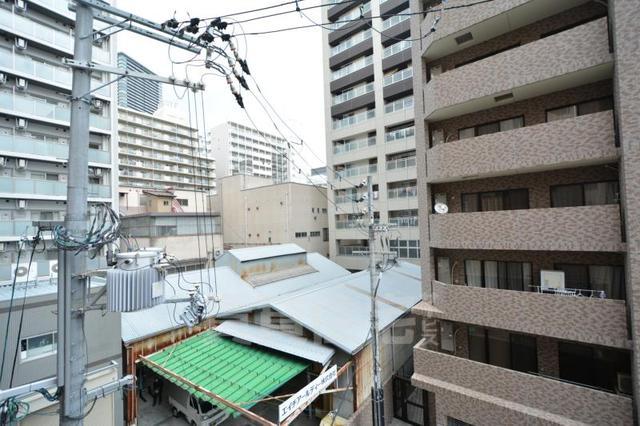 【大阪市西区江戸堀のマンションの眺望】