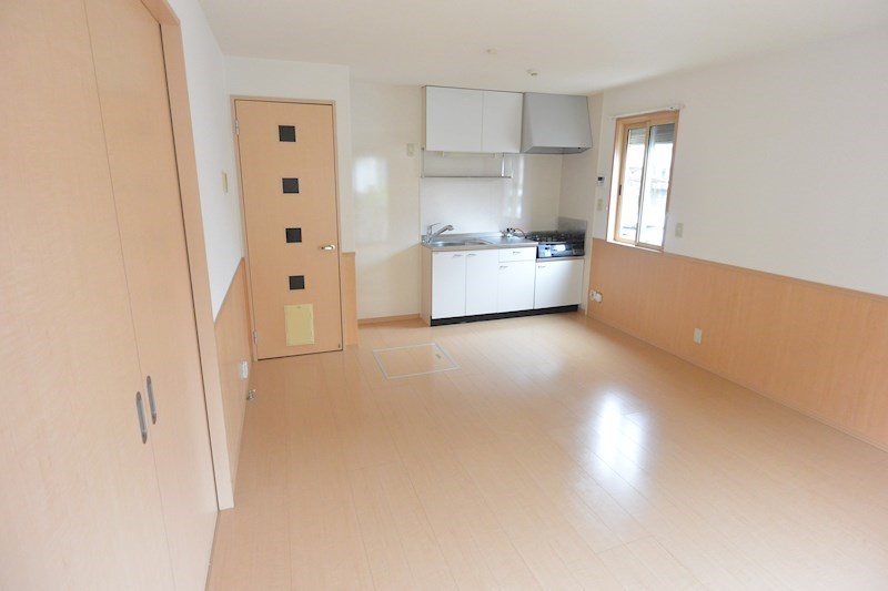 居室・リビング　フローリング仕上げ