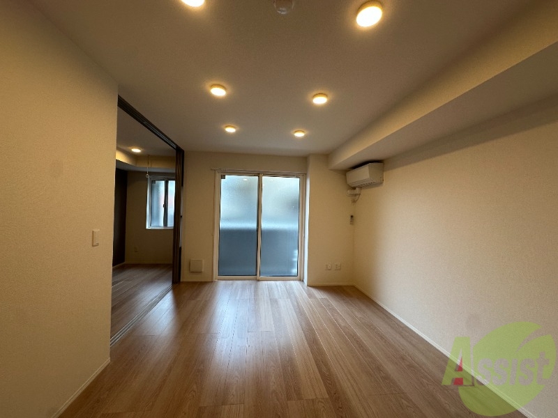 居室・リビング　こちらがリビングです、広々としていていいですね。