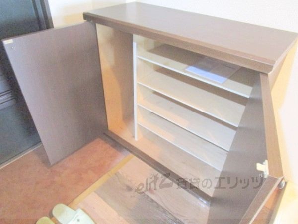 その他設備　下駄箱